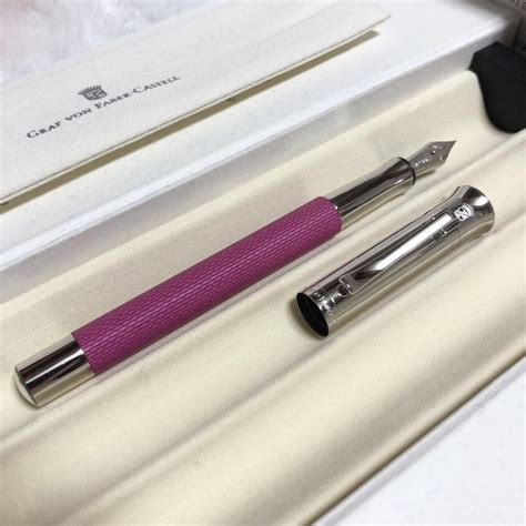 Faber Castell 新品 グラフフォンファーバーカステル 万年筆 ギロシェ エレクトリックピンクefの通販 By T Ks