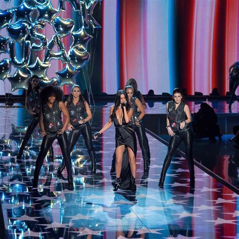 The Best Moments From the Victorias Secret Fashion Show