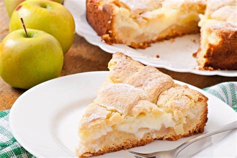 Torta Di Mele Con Crema Pasticcera La Ricetta Per Un Dolce Intramontabile