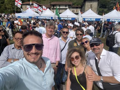 Pontida Le Foto Dei Militanti Lecchesi Al Raduno Della Lega Leccoonline