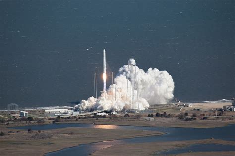 Antares Rocket Launch Wallops Island Va Nasa Commercial Flickr