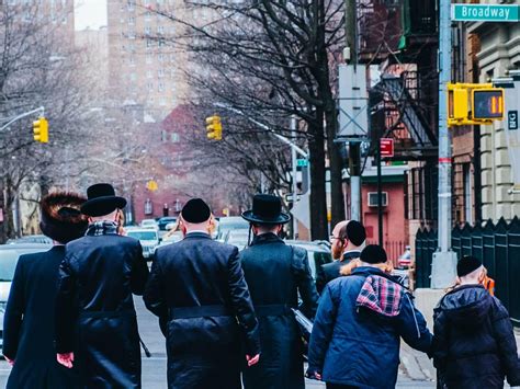 Jewish Group Urges Federal Judge To Block New Yorks Synagogue Gun Ban