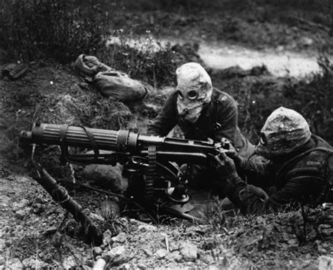 2 Battle Of Somme 1916 Image By Hulton Deutsch Collectioncorbis