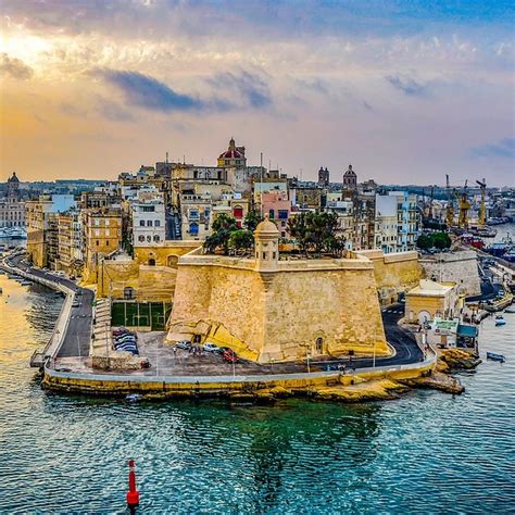 valletta malta» Info ≡ Voyage - Carte - Plan