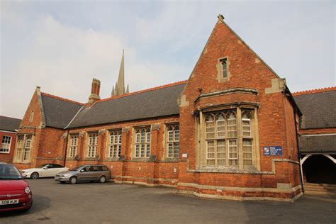 King Edward Vi Grammar School © Richard Croft Cc By Sa20 Geograph