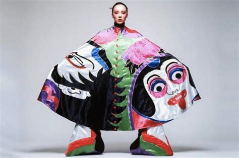 ASIAN FASHION: THE UNIQUE HEALING ALLURE OF REI KAWAKUBO – BUT WHO’S ...