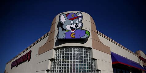 The Chuck E Cheese Survival Guide For Adults HuffPost