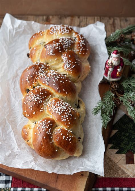 traditional finnish cardamom bread recipe pulla  kimchee