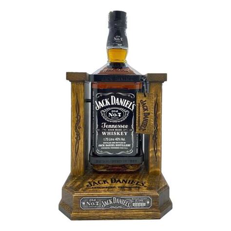 Jack Daniels Old No 7 Black Label Tennessee Whiskey On Cradle 175lt Bottle