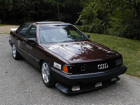 View of Audi 200 Turbo. Photos, video, features and tuning ...