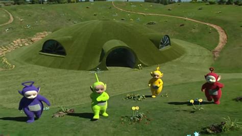 Teletubbies Scandals As Show Turns 25 Tinky Winky Death Lesbian Sex Scene And Firing Mirror