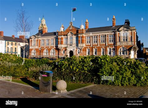 Morgans hotel swansea hi-res stock photography and images - Alamy