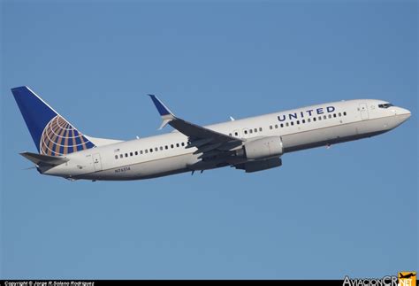 N76514 United Airlines Boeing 737 824 AviacionCR Net