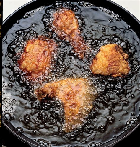 This Is The Best Oil For Frying Fried Chicken Best Oil For Frying