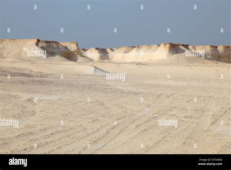 Desert Landscape In Qatar Middle East Stock Photo Alamy