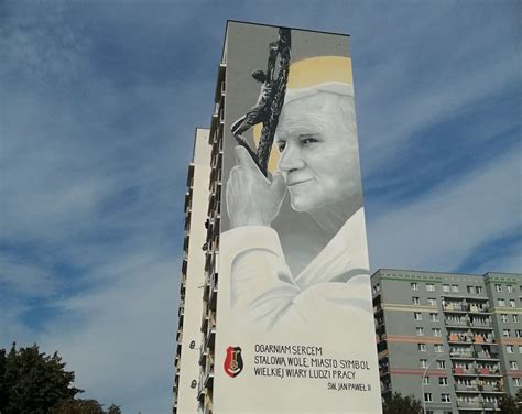 Stalowa Wola Poświęcili mural św Jana Pawła II Radio Leliwa