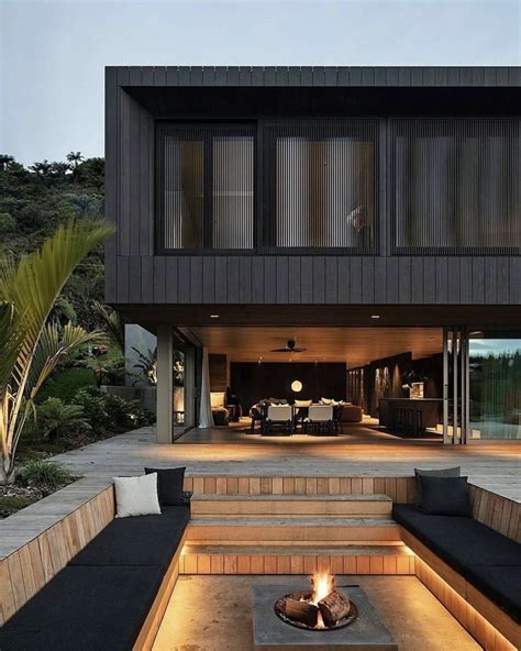 The Luxurious Lifestyle