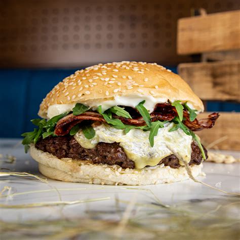 Nouveau Burger Au Saint Marcellin Le Cr Meuuh Les Burgers De Papa