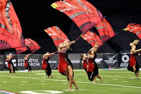 I Do Color Guard The Sport No One Knows Exists Color Guard Color