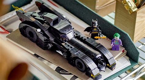 LEGO 76224 Batmobile Batman Vs The Joker Chase Revealed