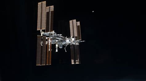 You Can Take a Tour of the International Space Station - Watch U.S. Fly