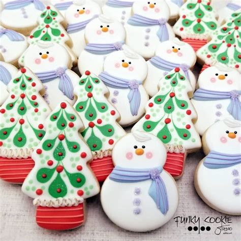 Jill Fcs Jillfcs • Instagram Photo Royal Icing Christmas Cookies Sugar Cookies Decorated