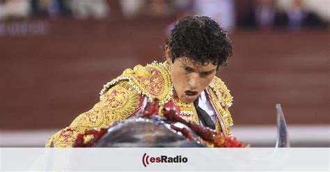 Los Toros Federico y Amorós al alimón Un gran toro de El Parralejo