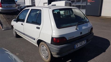 RENAULT CLIO 1 1995 Essence 60 Cv Occasion Achat Voiture Opisto