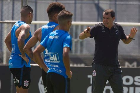 Corinthians X Santos Com Volta De Jadson E Boselli Titular Carille Relaciona 23 Jogadores