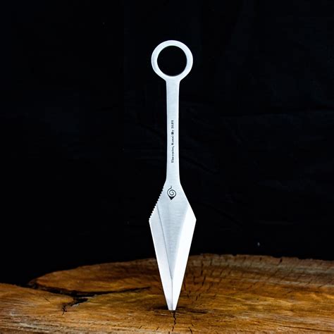 Forged Carbon Steel Kunai Sufi Damascus
