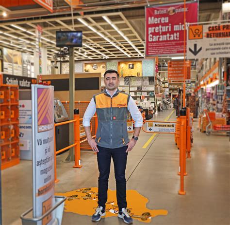 Economica net Mugurel Rusu românul care a deschis primul Hornbach