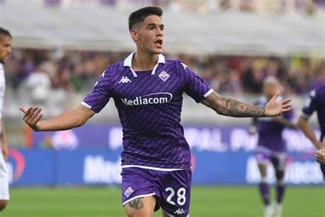 Fiorentina Martinez Quarta In Partenza Dal Cagliari