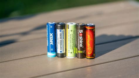 5x geschützte 18650 Li Ion Akkus mit über 3000mAh im Test Panasonic