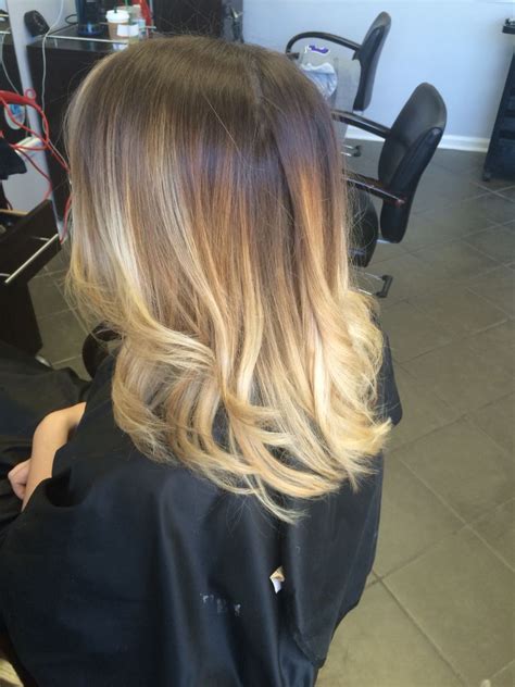 Natural Blonde Ombre Natural Blondes Blonde Ombre Long Hair Styles