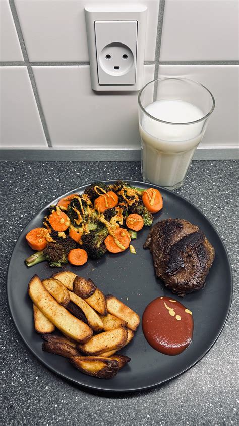 Homemade Steak W Air Fries Broccoli Topped With Frenchs Mustard And Some Sliced Carrot Air