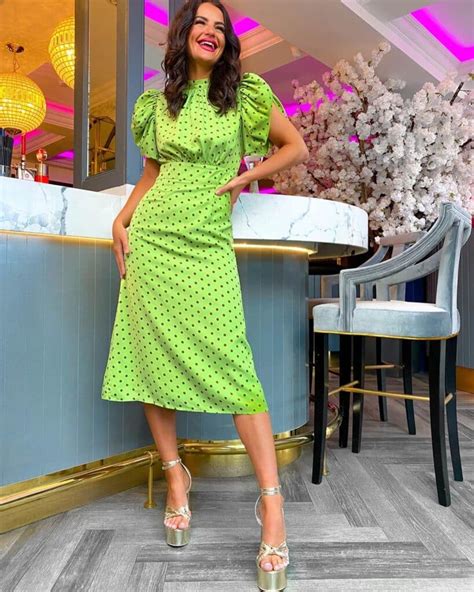 21 Best Lime Green Outfit Ideas And Tips On How To Wear Them
