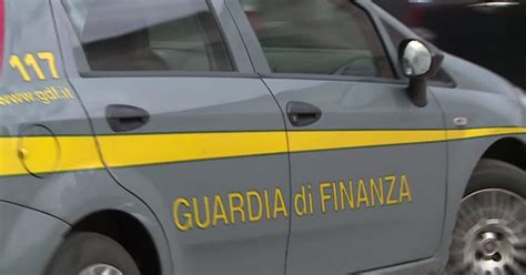 Blitz Ad Ardore Marina Catturato Il Latitante Antonio Campisi