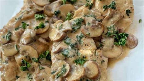 Poulet crémeux aux champignons et au citron une recette succulente qui