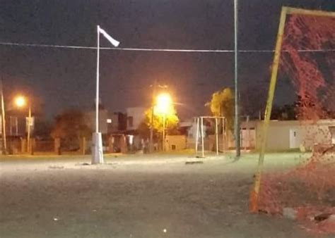 Vecinos De Una Plaza Ubicada En Y Reclamaron Por Mejoras Y