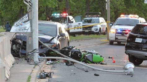 Motorcyclist Dead 4 Injured After Crash On Lake Shore Boulevard Cbc News