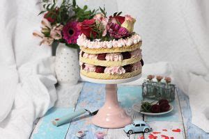 Diy Ideen Valentinstag Romantik Torte Im Vintage Style Mit Blumen Naked