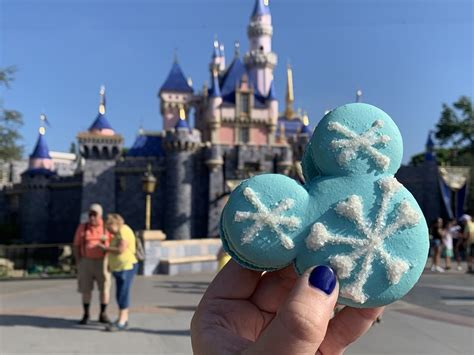 The Best Restaurants at Disneyland Park, Ranked