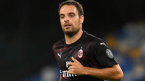 Bonaventura bids farewell to Milan after six seasons | FOOTBALL News ...