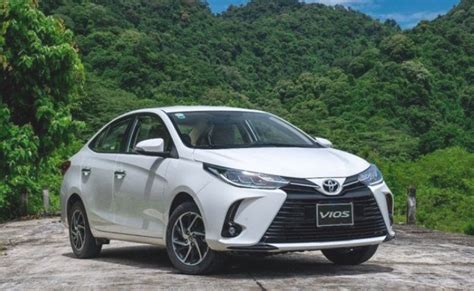 Toyota chính thức xác nhận Vios sẽ có bản hybrid như đàn anh Altis