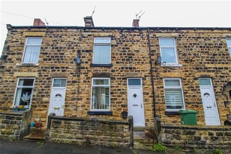 2 Bedroom Property Sold Stc Cross Ryecroft Street Ossett