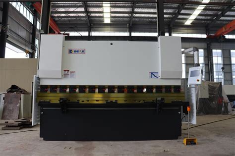 TP10S Servo CNC Press Brake Machine Nanjing Beke Cnc Machinery Co Ltd