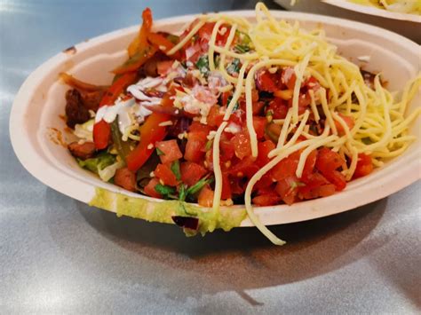 Chipotle Mexican Grill | Canary Wharf | TortoisePath | United Kingdom 🇬🇧