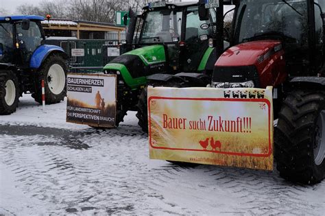 Protestaktionen Der Landwirte F Hren Zu Beeintr Chtigungen Im