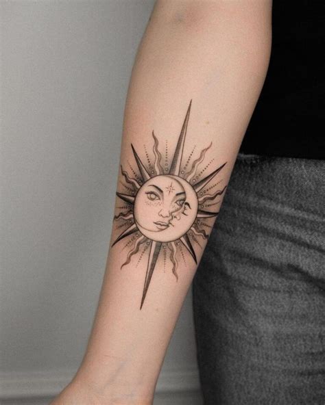 Moon Sun Tattoo Sun Tattoos Body Art Tattoos Small Tattoos Tatoos