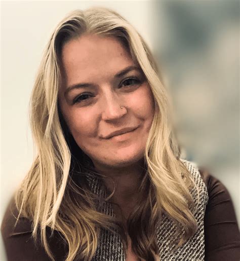 Holly Morgan, M.Ed - Clearheart Counselling Vancouver